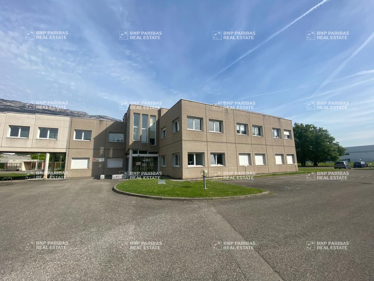 2808 m² pour ce bureaux en vente à Montbonnot-saint-martin