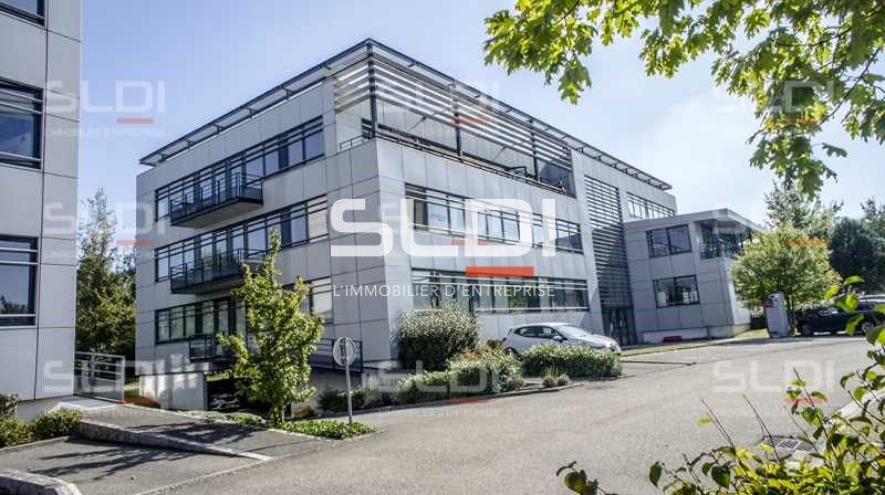 Au sein du pôle technologique de St Priest et dan