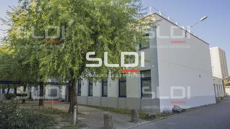 Nous vous proposons plusieurs surfaces de bureaux