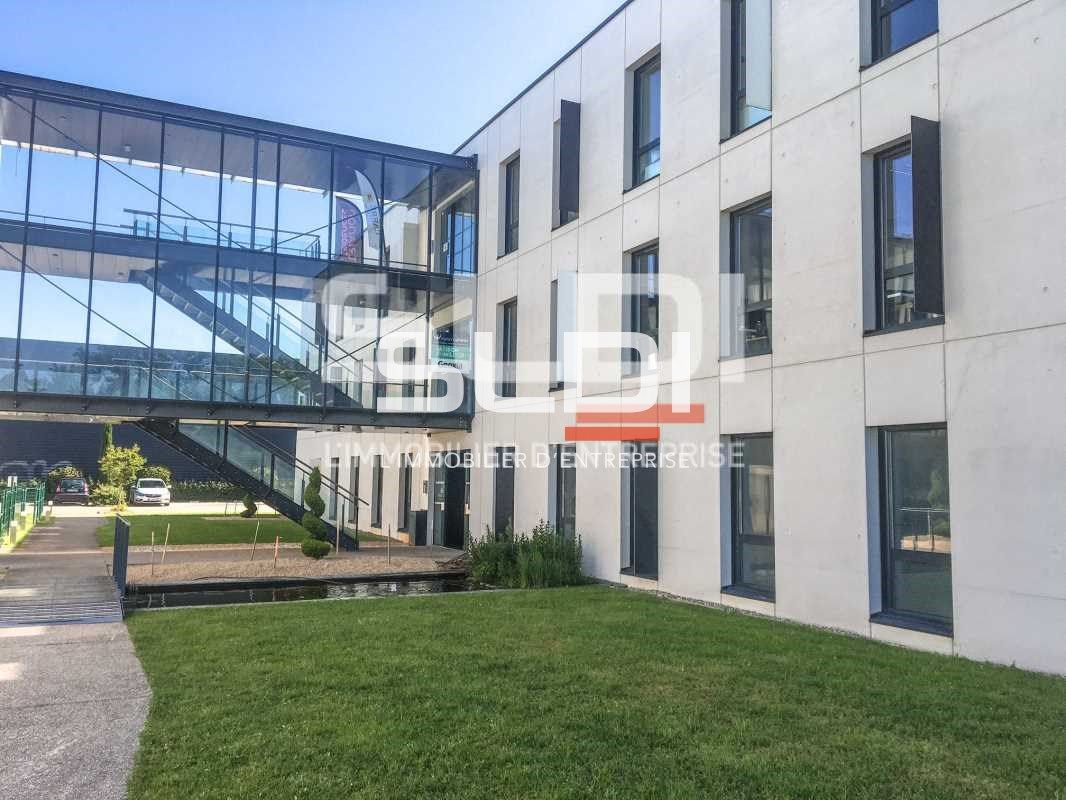 Nous vous proposons des surfaces de bureaux dans 