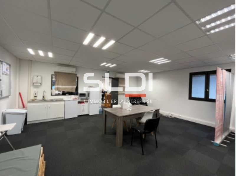 La SLDI vous propose un lot de 887m2 au coeur du