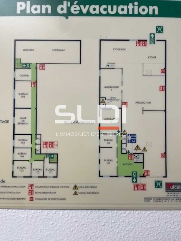 Location entrepots 723 m² non divisibles