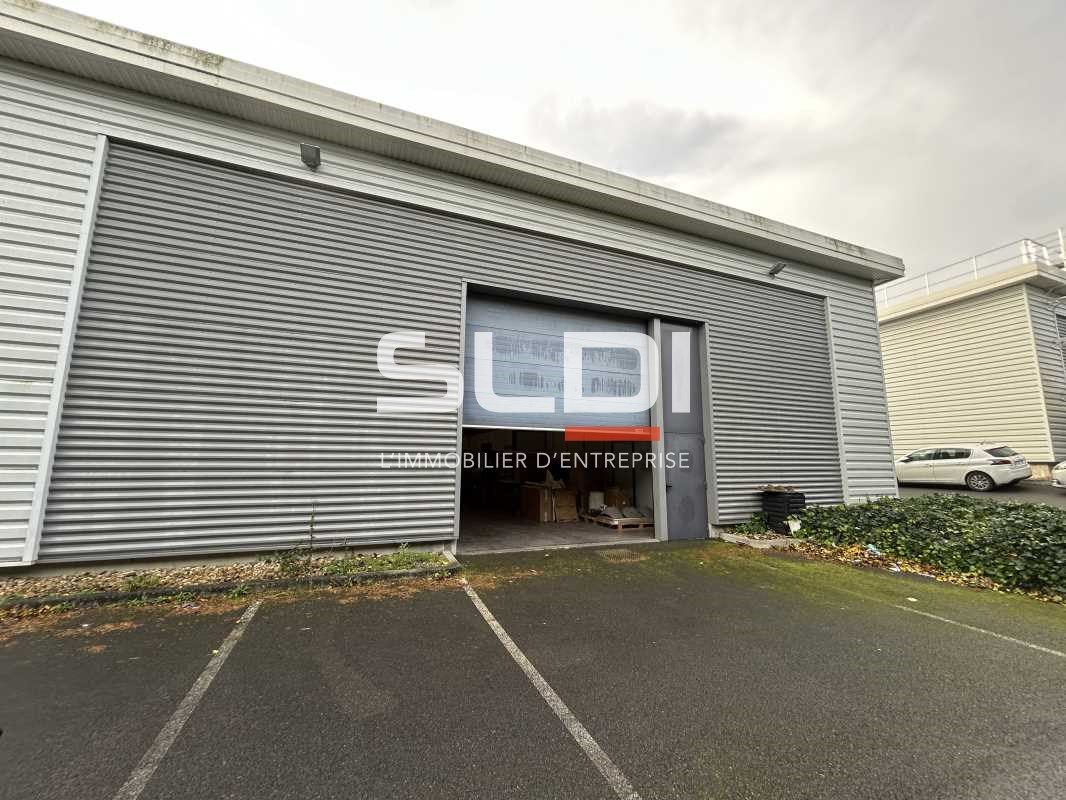 Nous vous proposons à la location ce bâtiment d'a