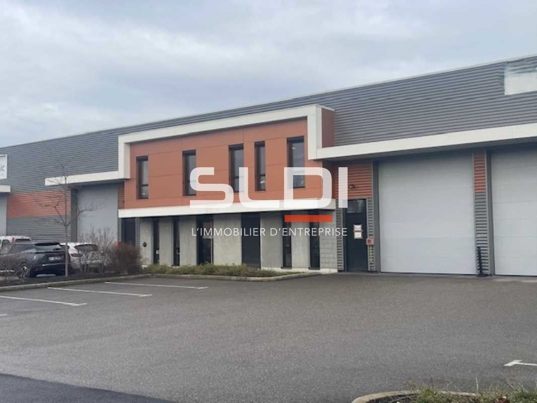 Nous vous proposons à la location un local d'acti