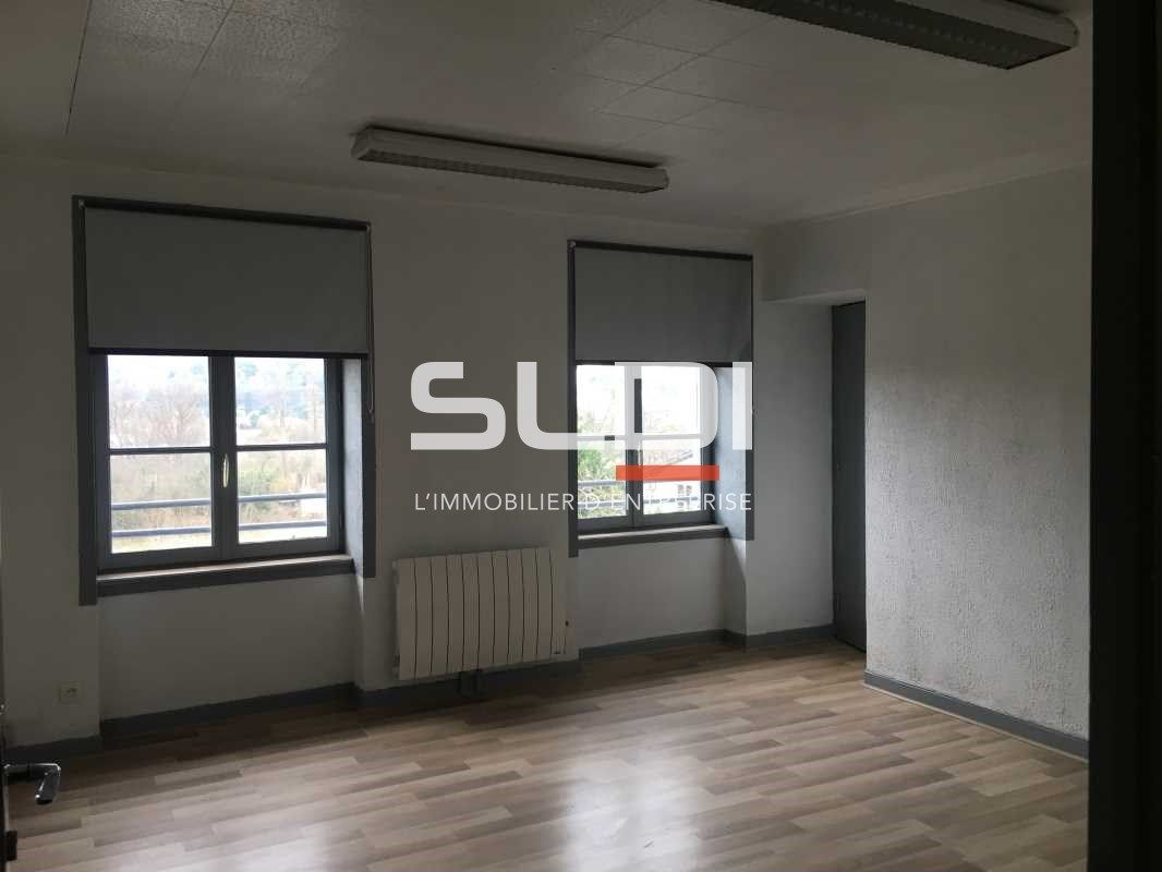 Location bureaux 147 m² divisibles à partir de 11 m²