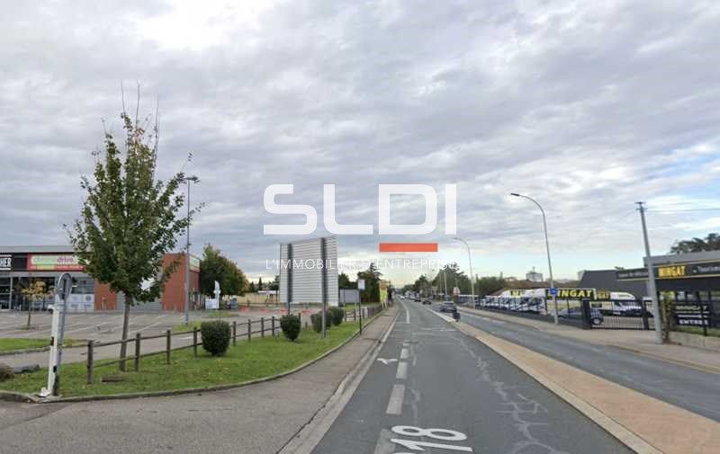 Superbe opportunité à saisir ! Locaux commerciaux