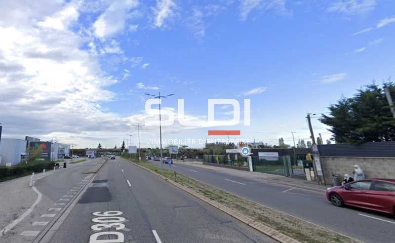 À la recherche d'un espace commercial à louer à S