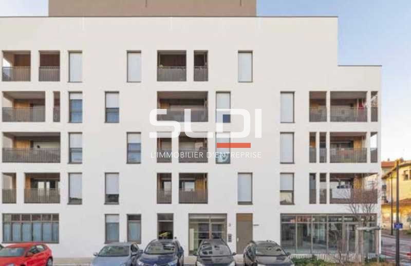 À la recherche d'un local commercial à Brignais ?