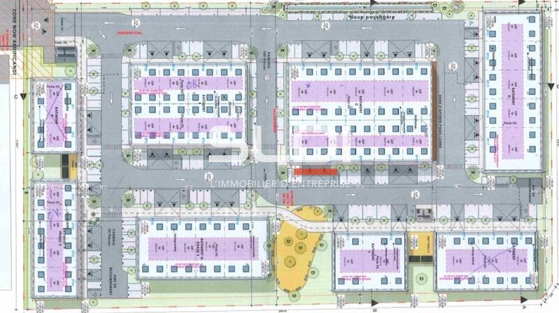 Vente entrepots 700 m² non divisibles