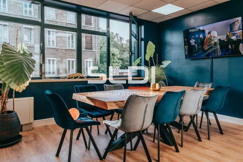 Espace de coworking contemporain et modulable, pa