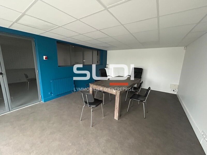 Nous vous proposons à la location idéalement situ