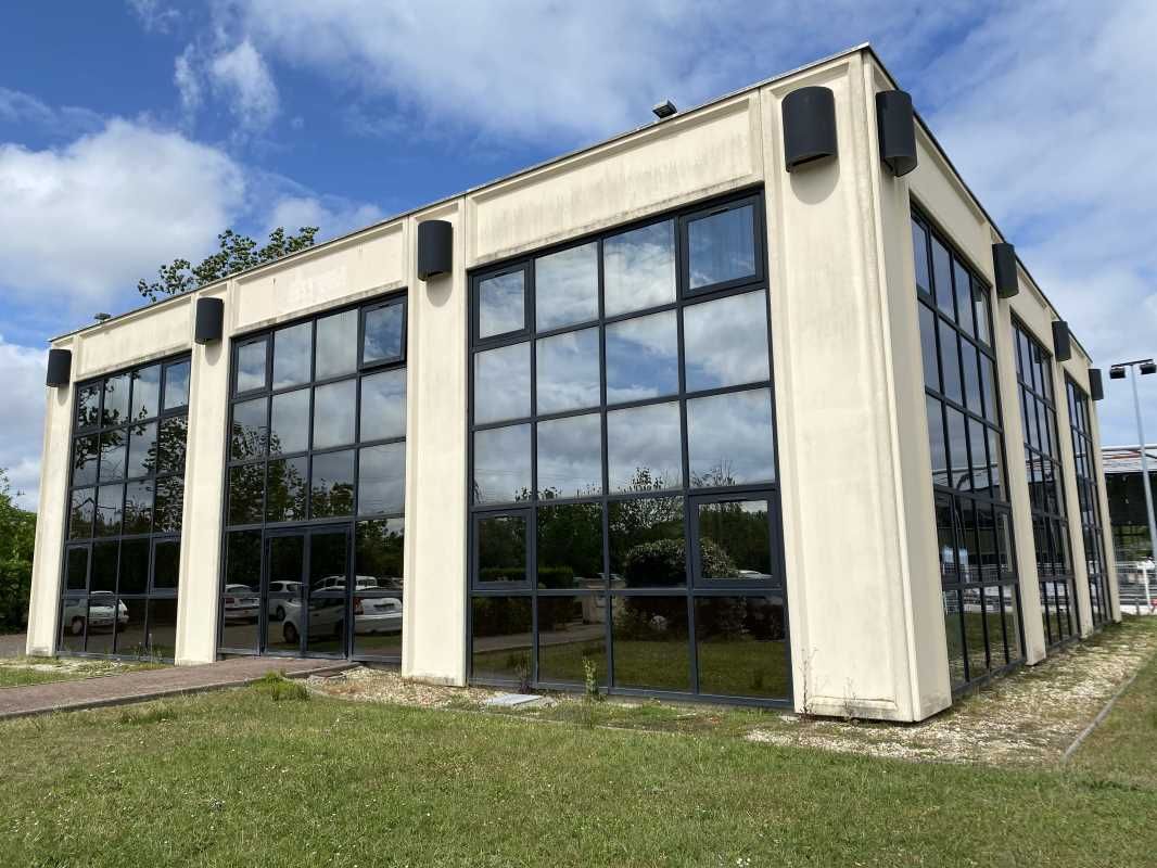 Arthur Loyd Bordeaux vous propose à la location d