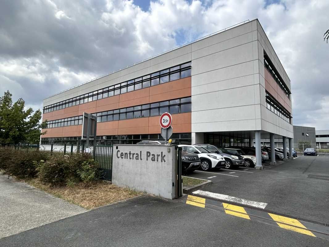 Arthur Loyd Bordeaux vous propose plusieurs surfa