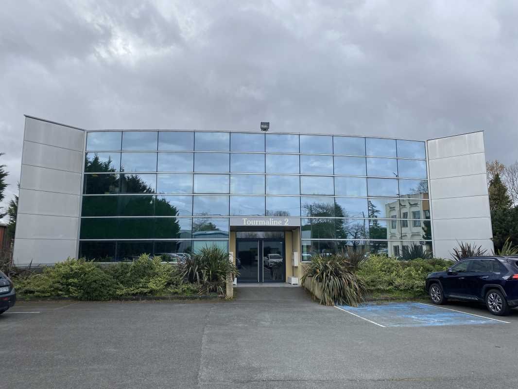 Au coeur de la zone du Phare à Mérignac, Arthur L