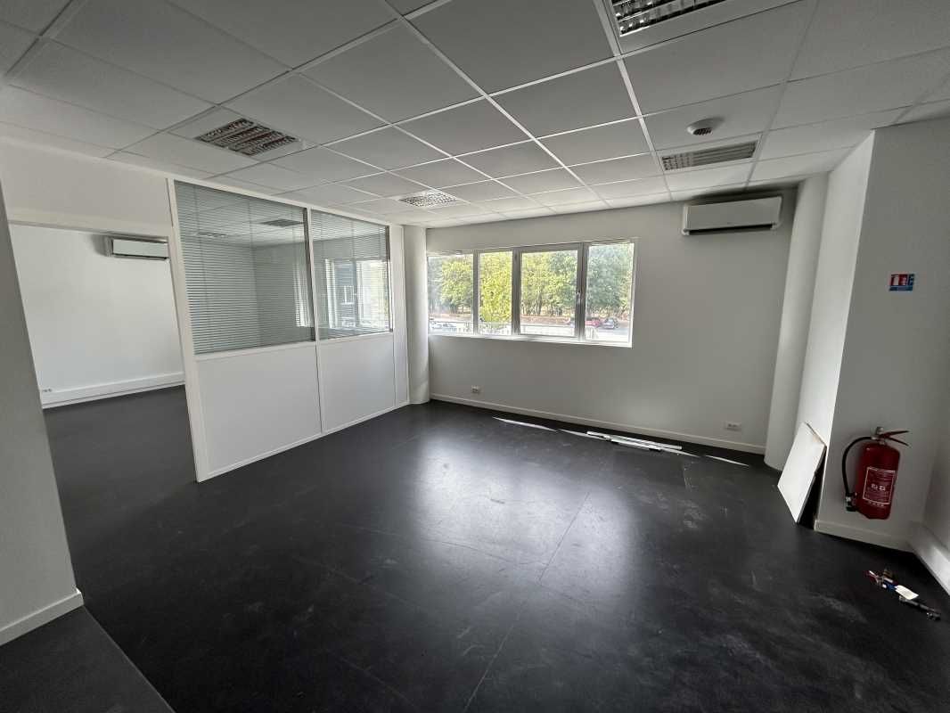 Arthur Loyd vous propose à la location plusieurs 