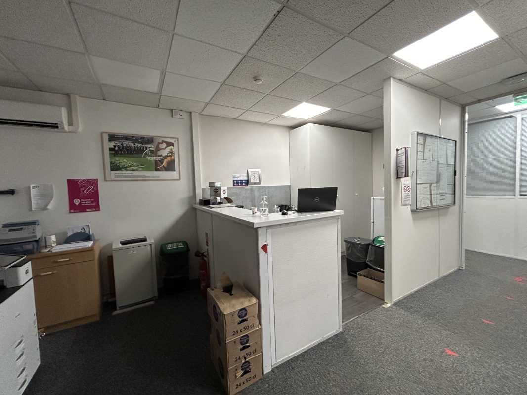 À Pessac, au coeur du parc tertiaire Europarc, Ar