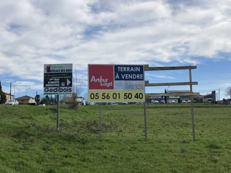 Arthur Loyd Bordeaux vous propose un terrain indu