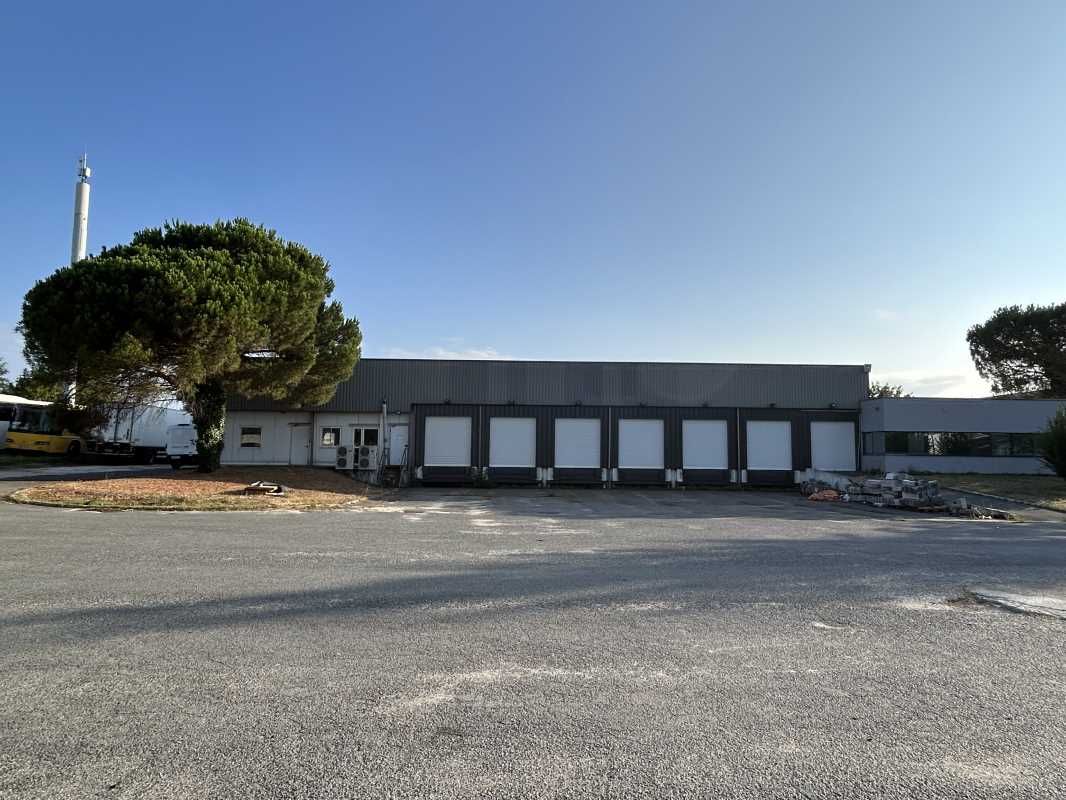 Arthur Loyd Bordeaux vous propose un entrepôt  à 