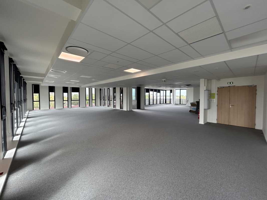 Arthur Loyd Bordeaux vous propose à la location d