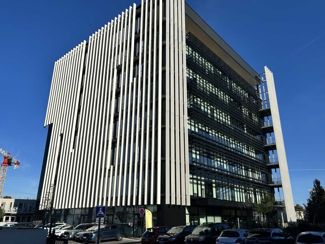 A Mérignac, Arthur Loyd vous propose deux plateau