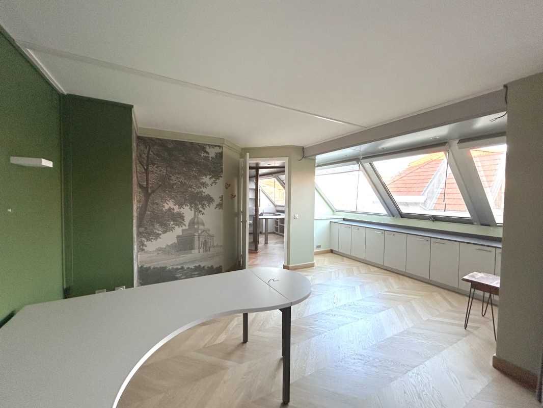 En centre ville de Bordeaux, proche de la place G