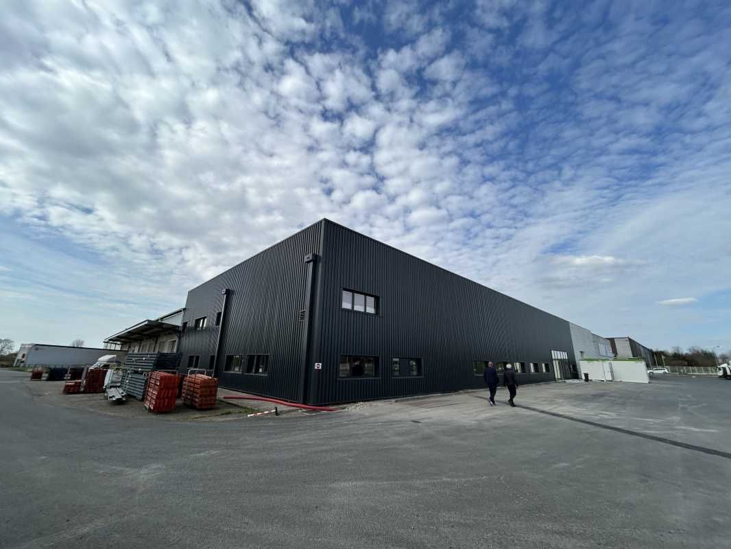 A proximité immédiate de l'A11 et de Bordeaux, su