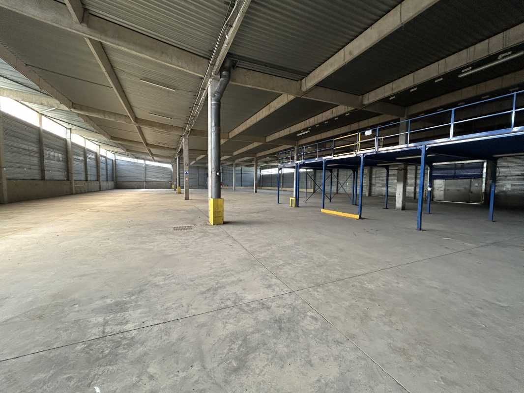 Arthur Loyd vous propose, à proximité immédiate d