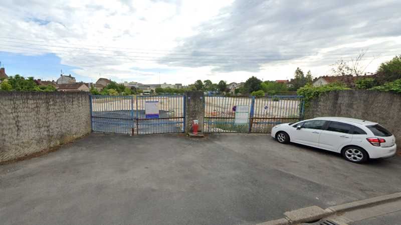 Arthur Loyd vous présente un foncier à vendre à P