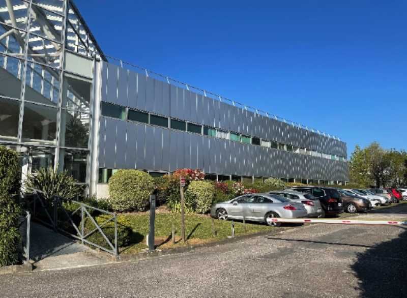 Arthur Loyd vous propose 1 plateau de bureaux d'e