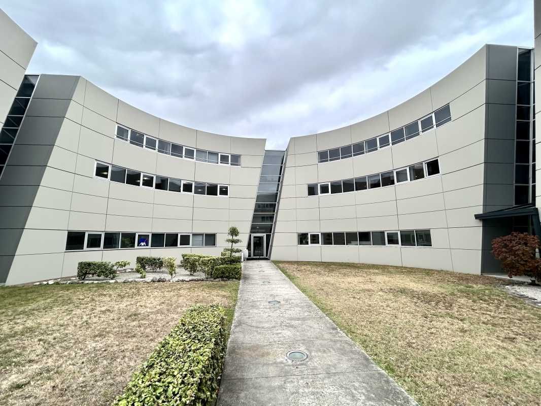 À Mérignac, dans le parc tertiaire Chemin Long, A