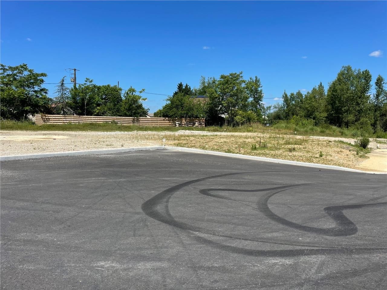 Arthur Loyd Bordeaux propose à l'acquisition plus