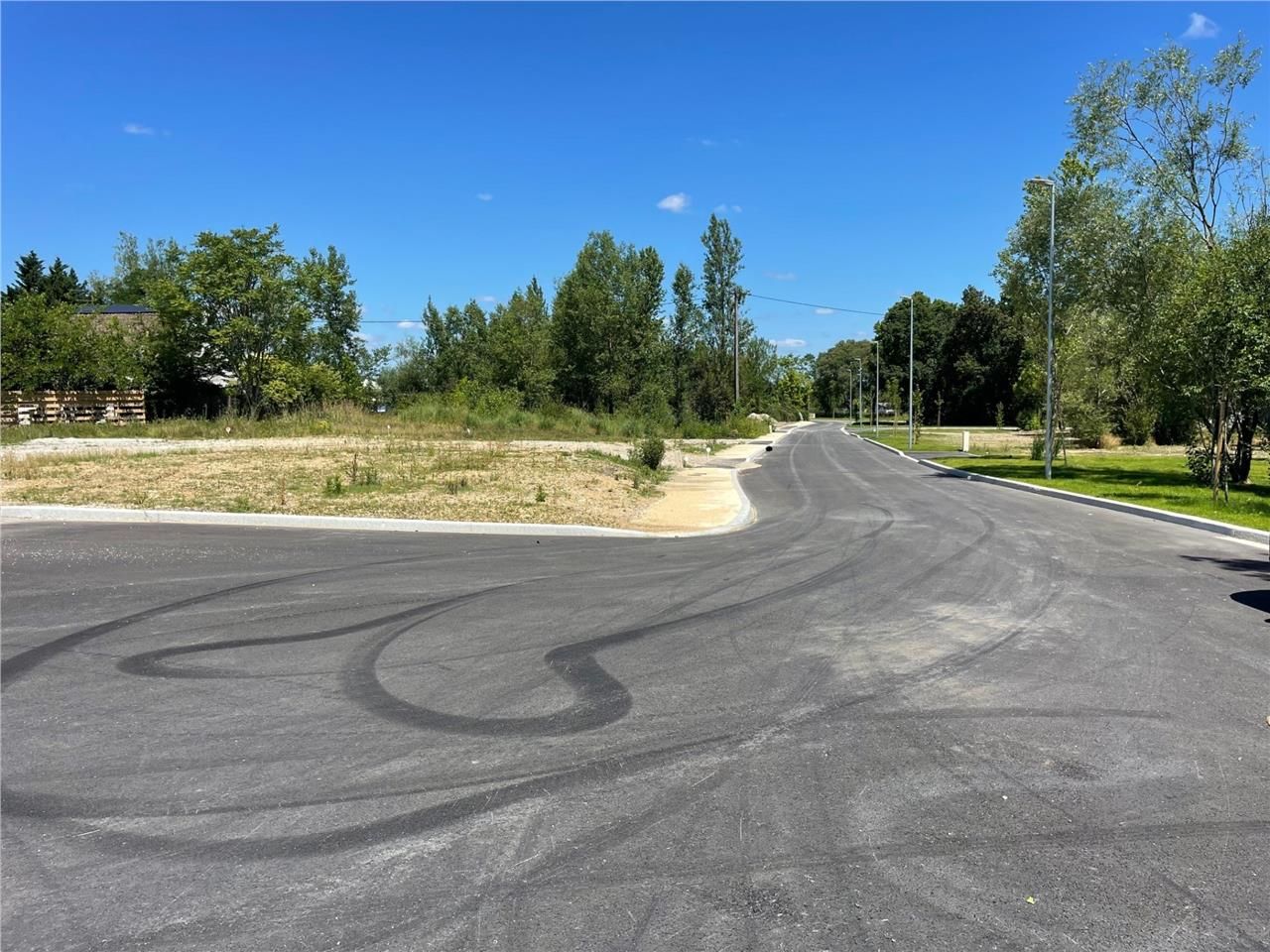 Arthur Loyd Bordeaux propose à l'acquisition plus