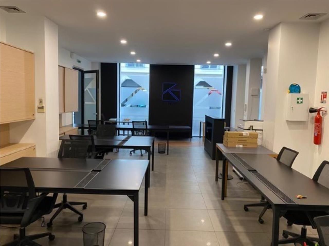 Arthur Loyd vous présente un local commercial de 