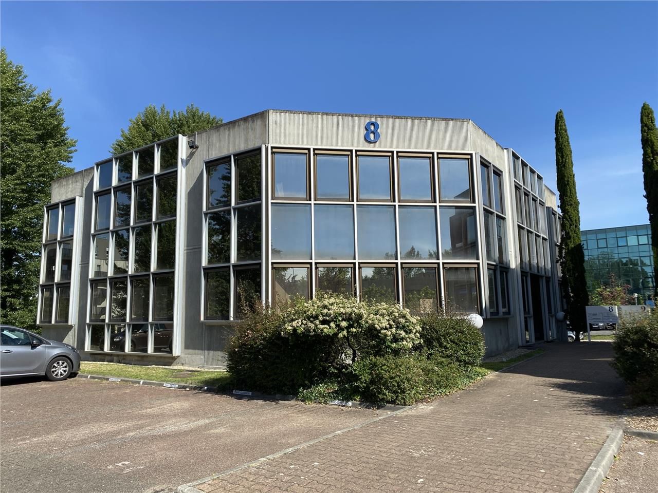 Arthur Loyd Bordeaux vous propose des bureaux à l