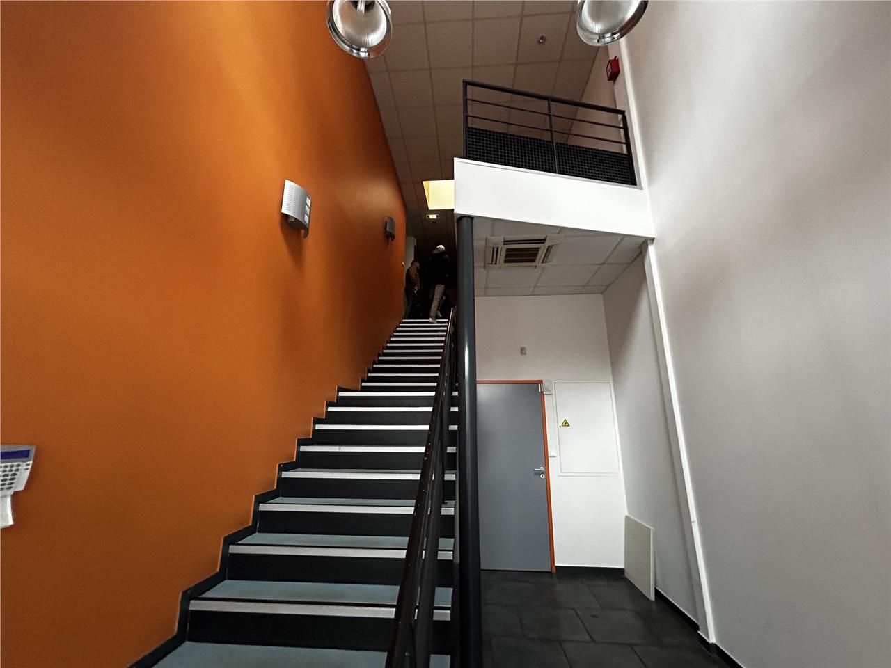 Arthur Loyd Bordeaux vous propose une surface de