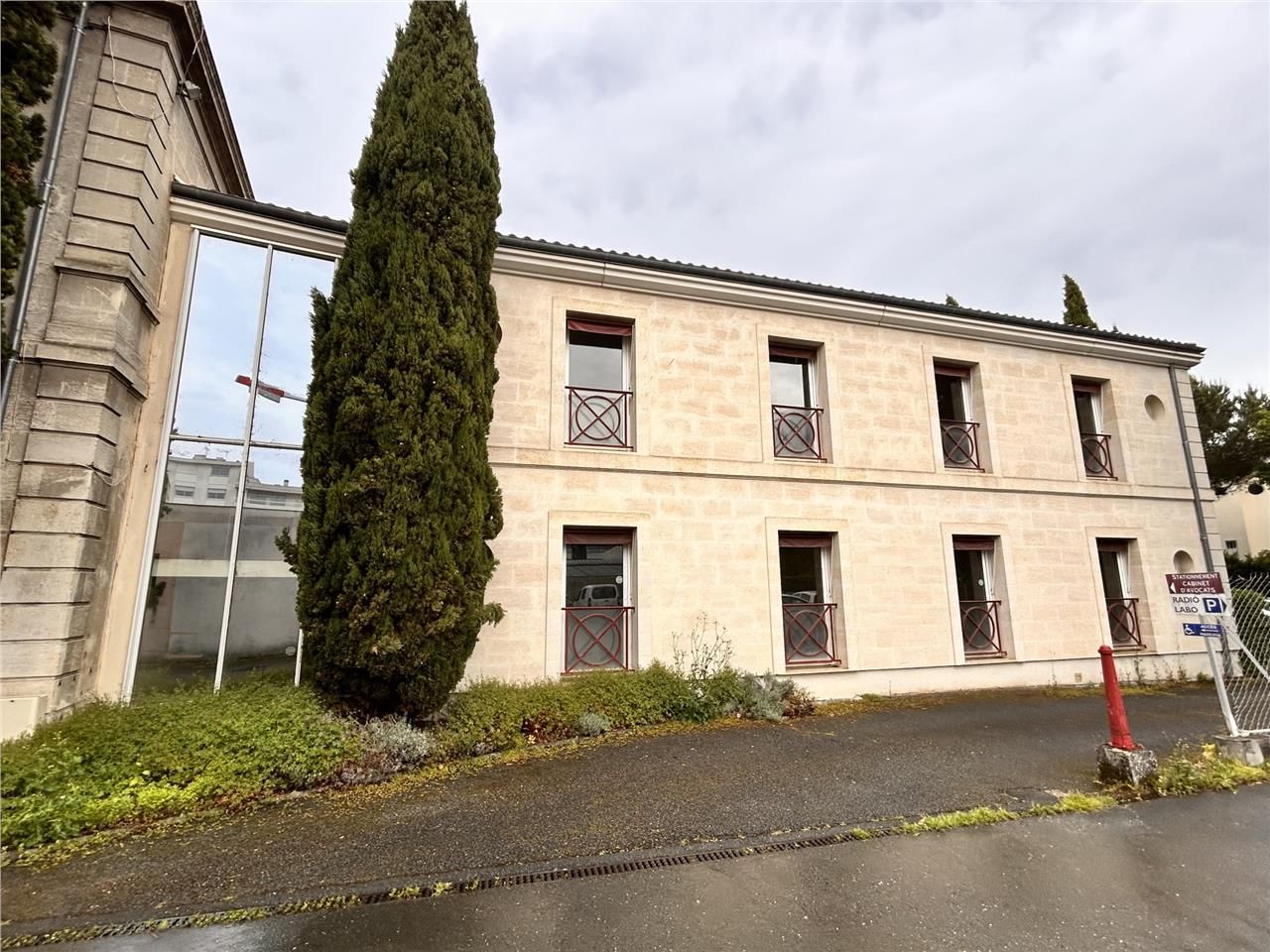 Arthur Loyd Bordeaux vous propose à la vente un i