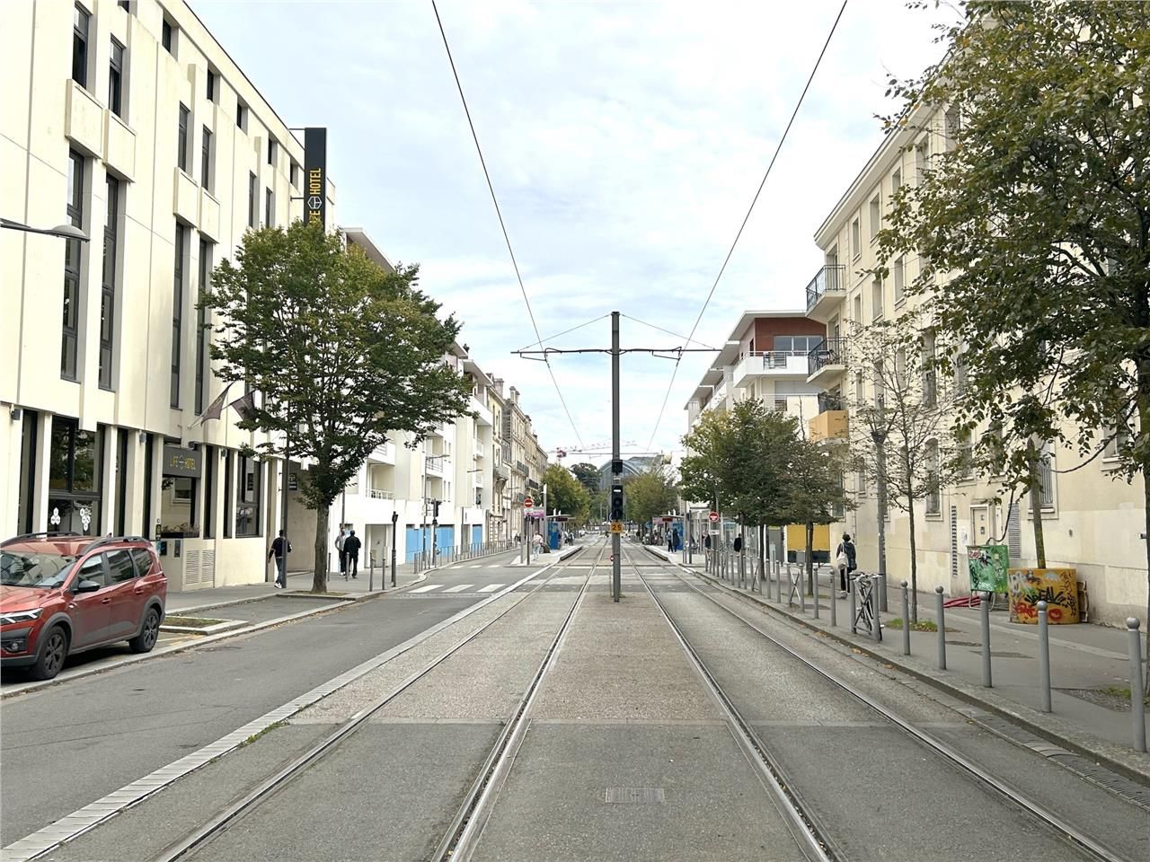 Arthur Loyd vous propose à la location un plateau