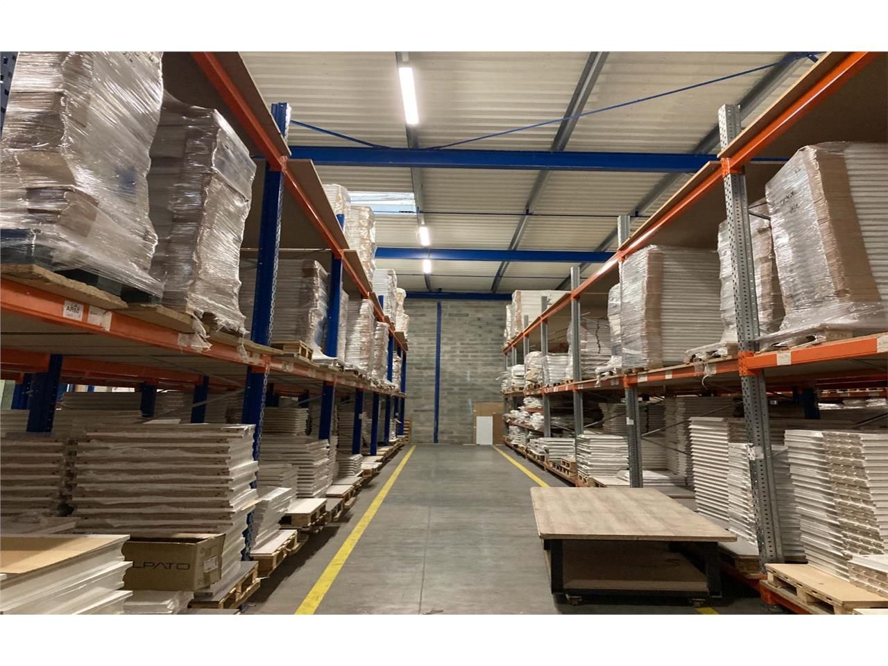 Arthur Loyd vous propose à la location, en co-exc