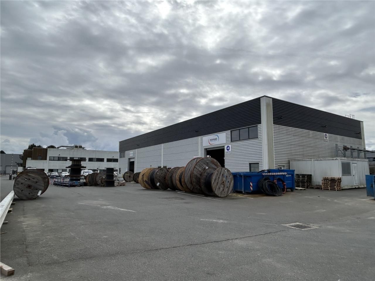 Arthur Loyd, vous propose à la location, sur un