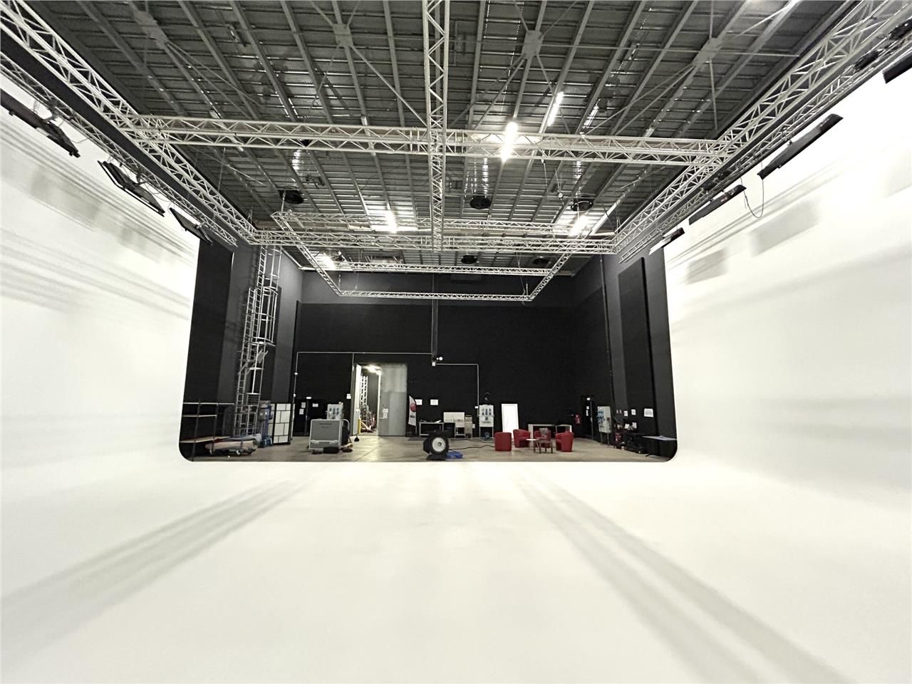 Arthur Loyd vous propose en exclusivité à la vent