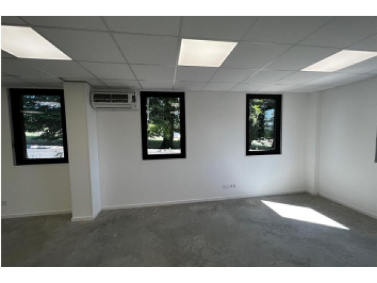 Arthur Loyd vous présente deux surfaces de bureau