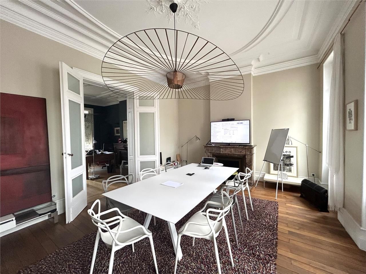 Arthur Loyd Bordeaux propose à la location un imm