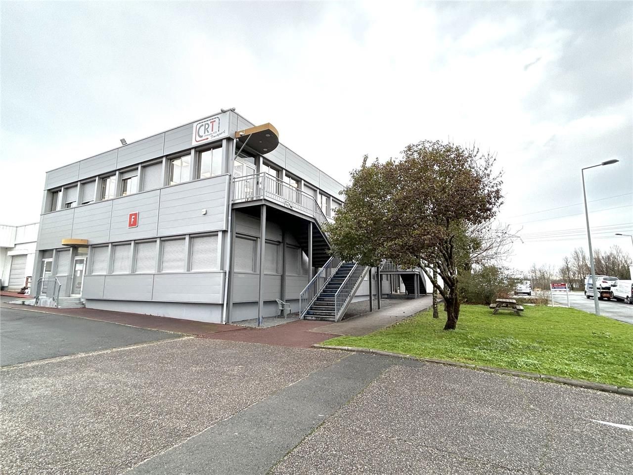 Au sein du Parc d'Activités La Fontaine à Carbon 