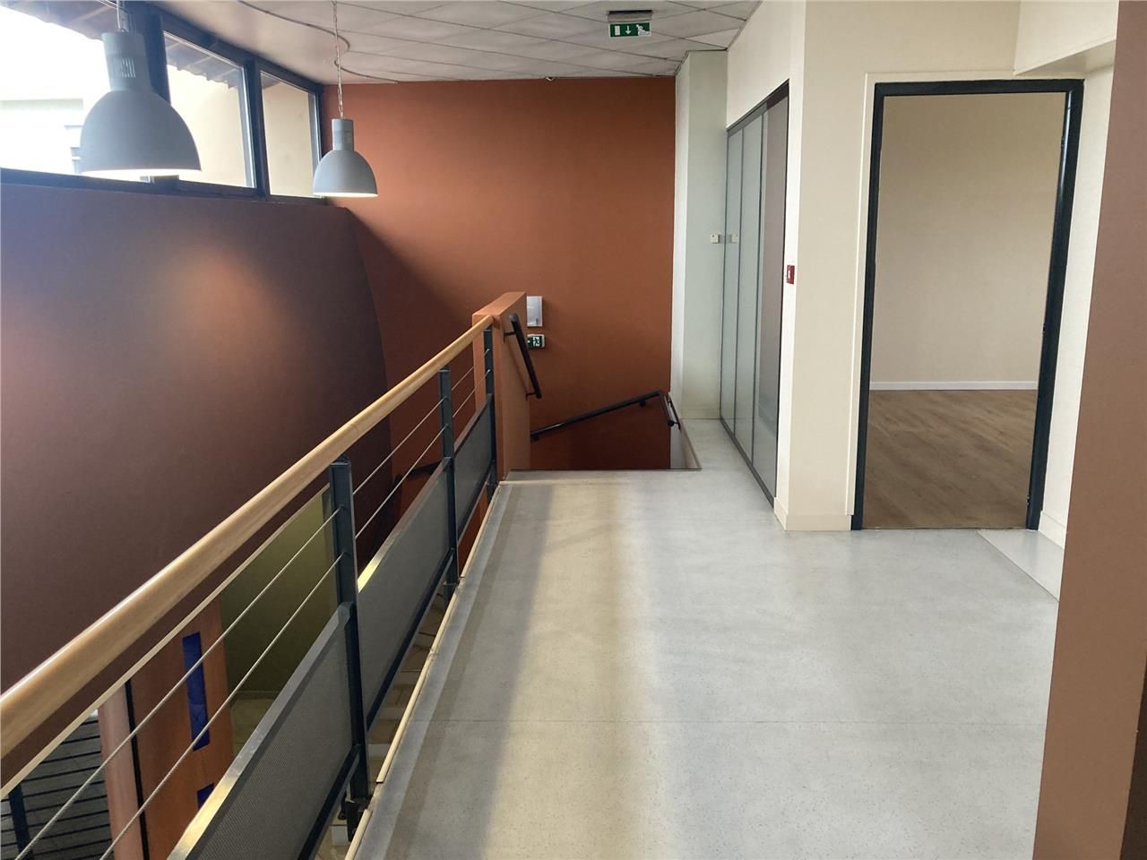 BUREAUX A LOUER | CRECHES SUR SAONE - MACON SUD T