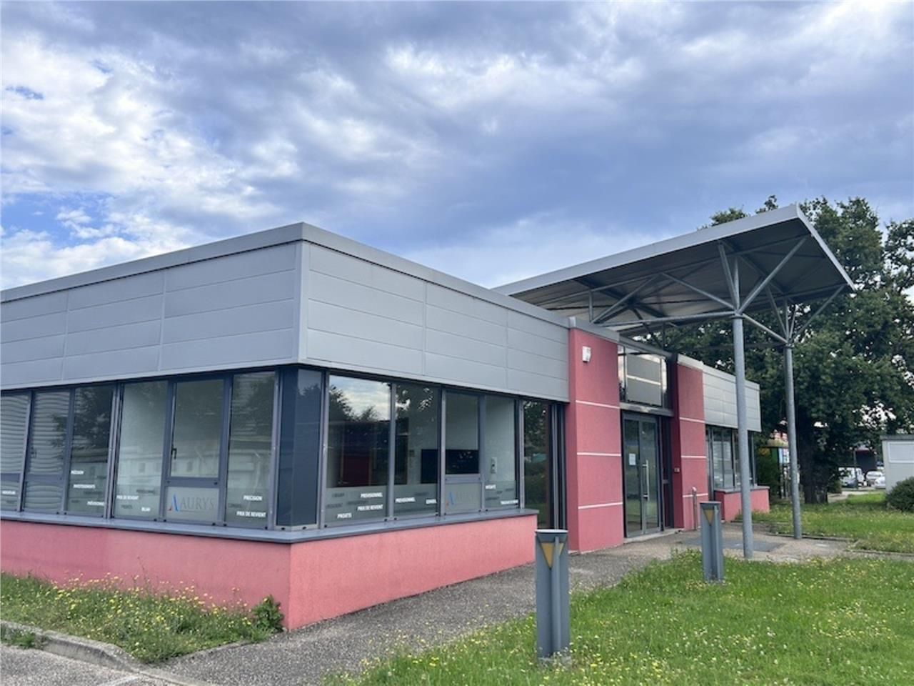 BOURG EN BRESSE - NORELAN - VENTE Bâtiment indépe