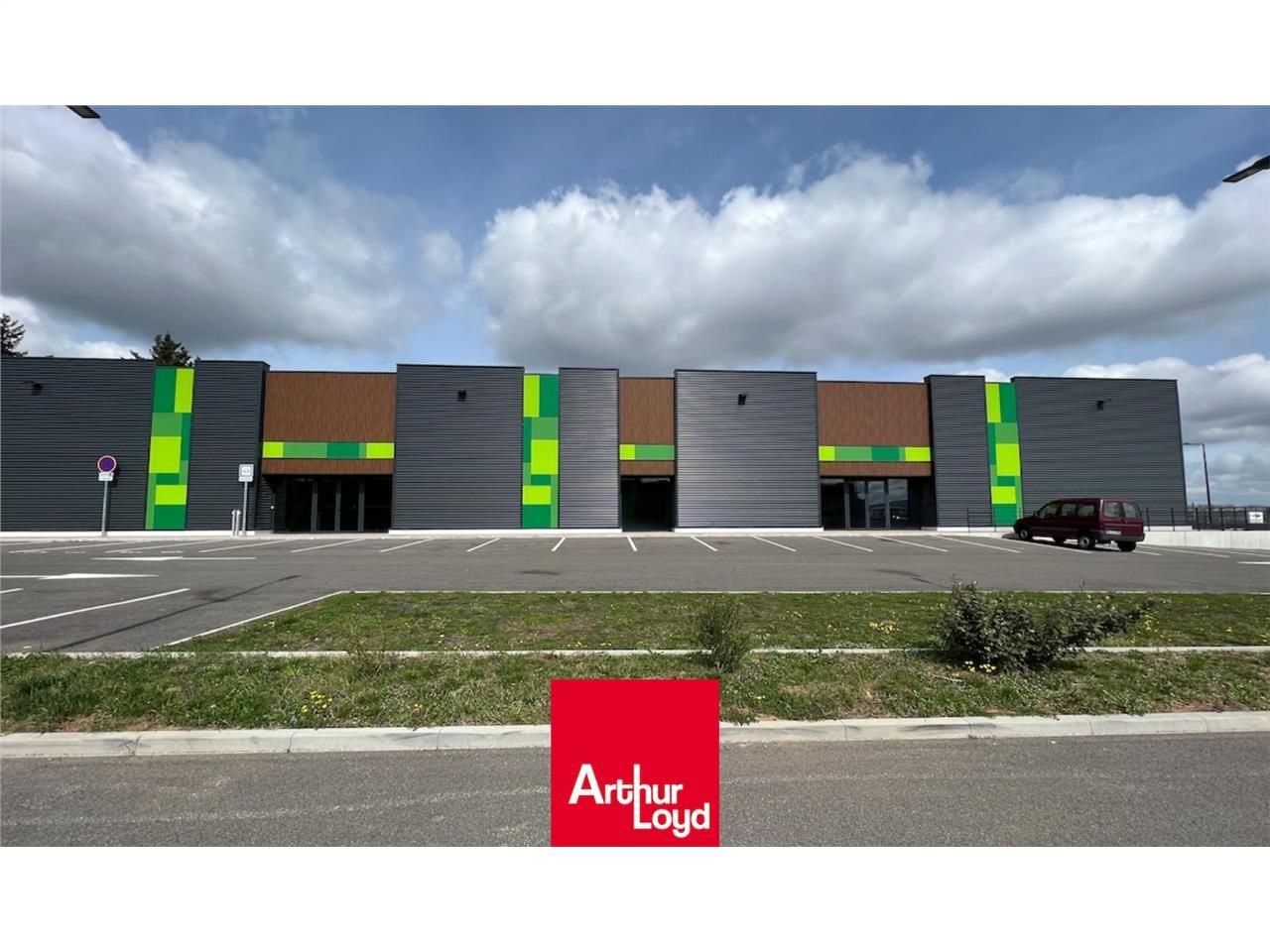 Villefranche sud : Locaux commerciaux à louer  Vo