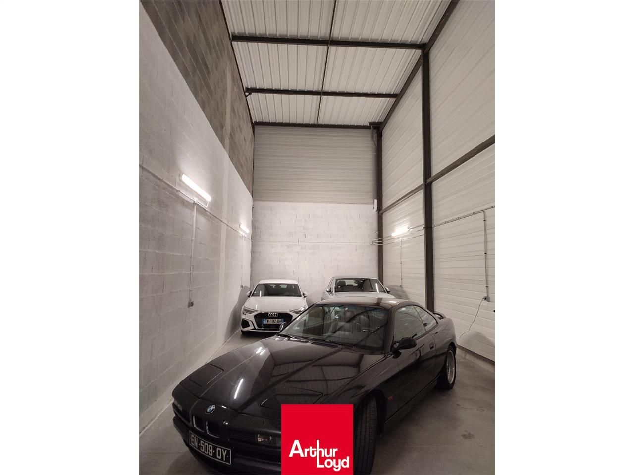 Dans la ZI Sud de Limas, au sein du Parc d'Activi