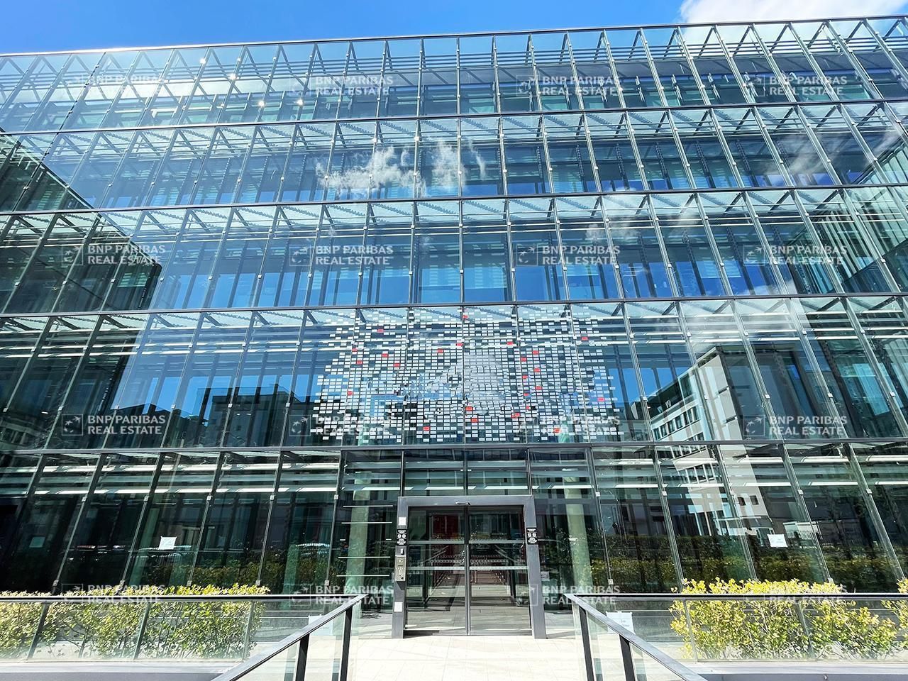 4192 m² pour ce bureaux en location à Villeurbanne