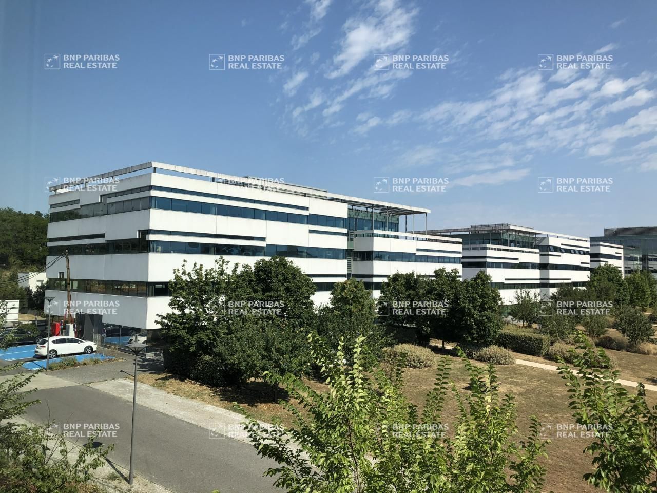 Location Bureaux 1699 m² divisibles 31130 Balma