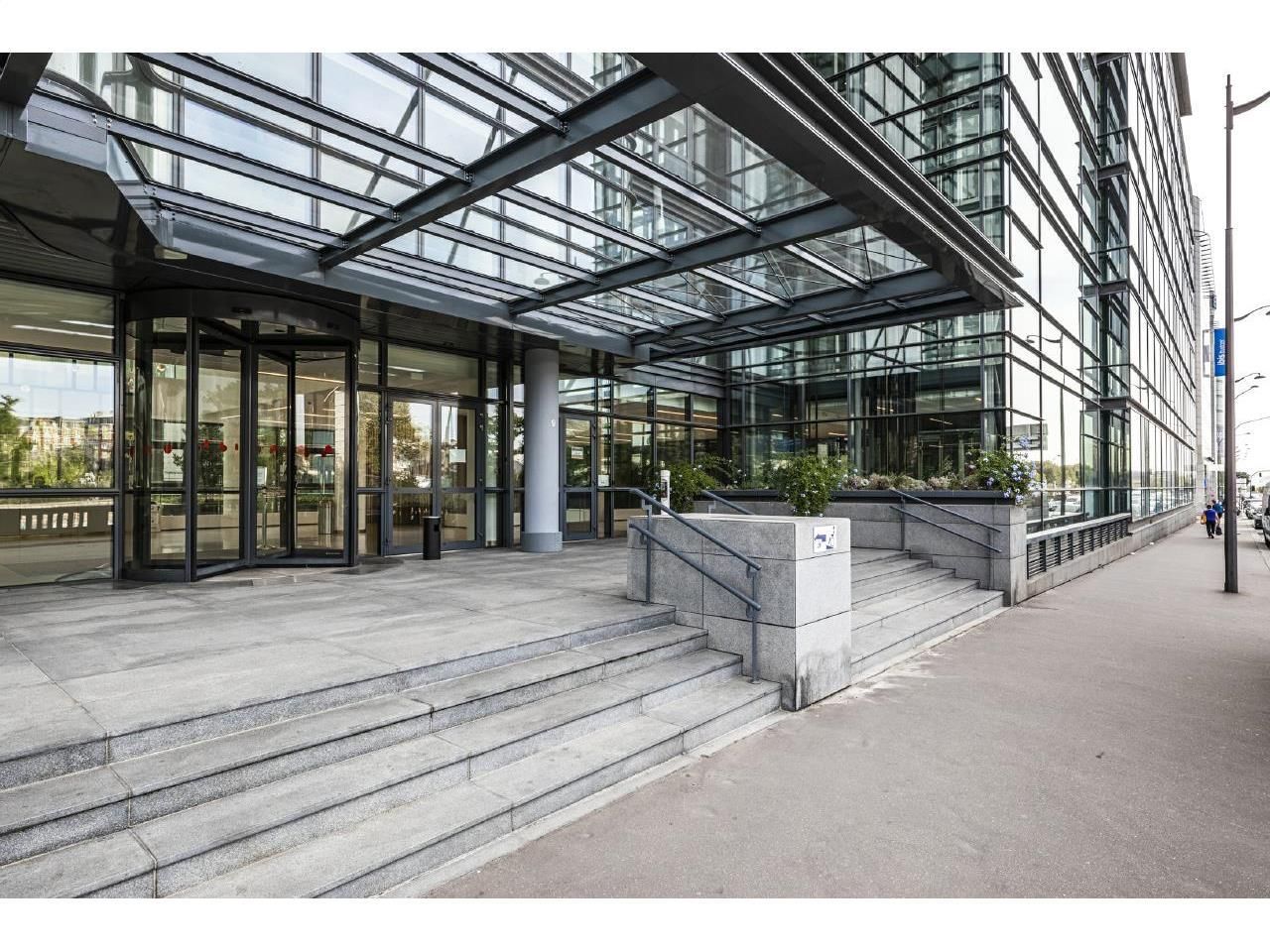 2488.5 m² pour ce bureaux en location à Montrouge